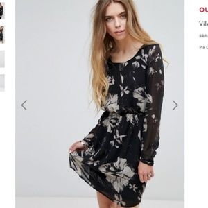 Long Sleeve Floral Mini Dress